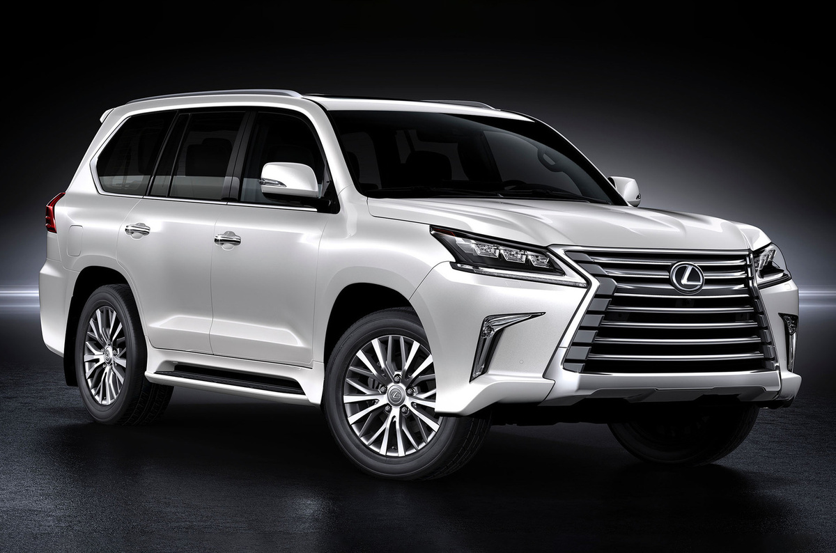    ### Lexus LX (2016 г.в., надёжность: 75 баллов из 100) Средняя годовая стоимость технического обслуживания: $832 (данные RepairPal) Примерная стоимость технического обслуживания в течение первых 10 лет: $8512 (данные CarEdge) Всего отзывов: 1   
Lexus