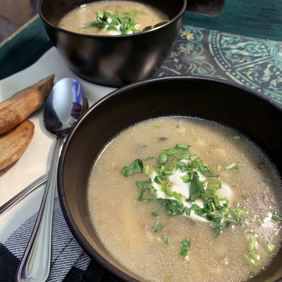    Суп из сушеных грибов с перловкой   
Источник: Мария Моднова для Креаликум