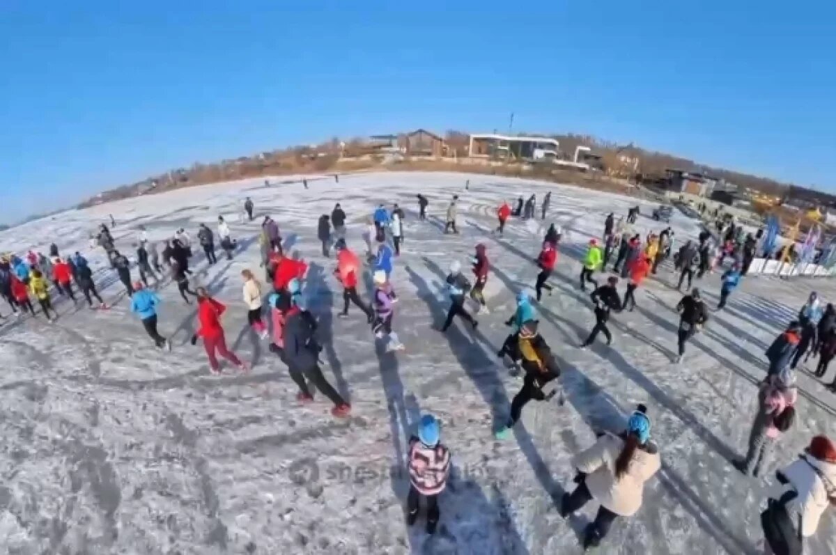    Во Владивостоке прошёл юбилейный ледовый полумарафон Magic Ice Run