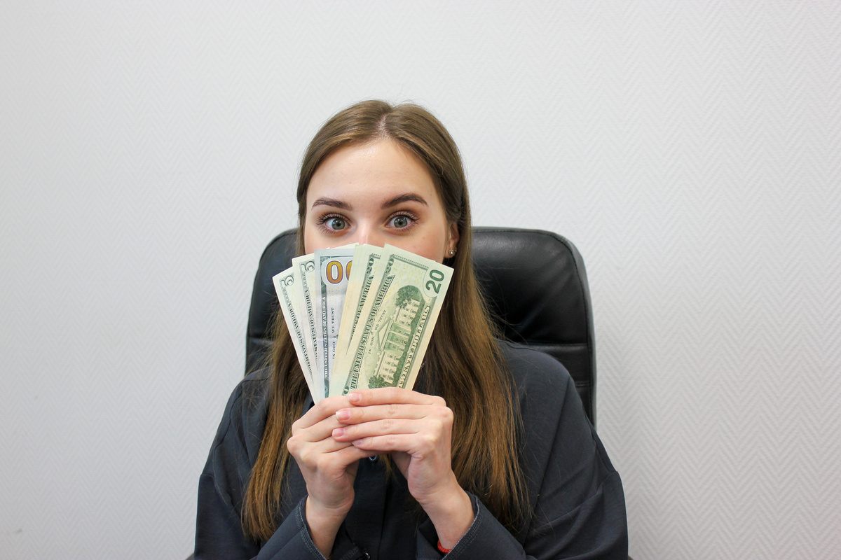 Эксперты ответили, почему рубль растет.  Фото: Фото: ФедералПресс / Дмитрий Шевалдин