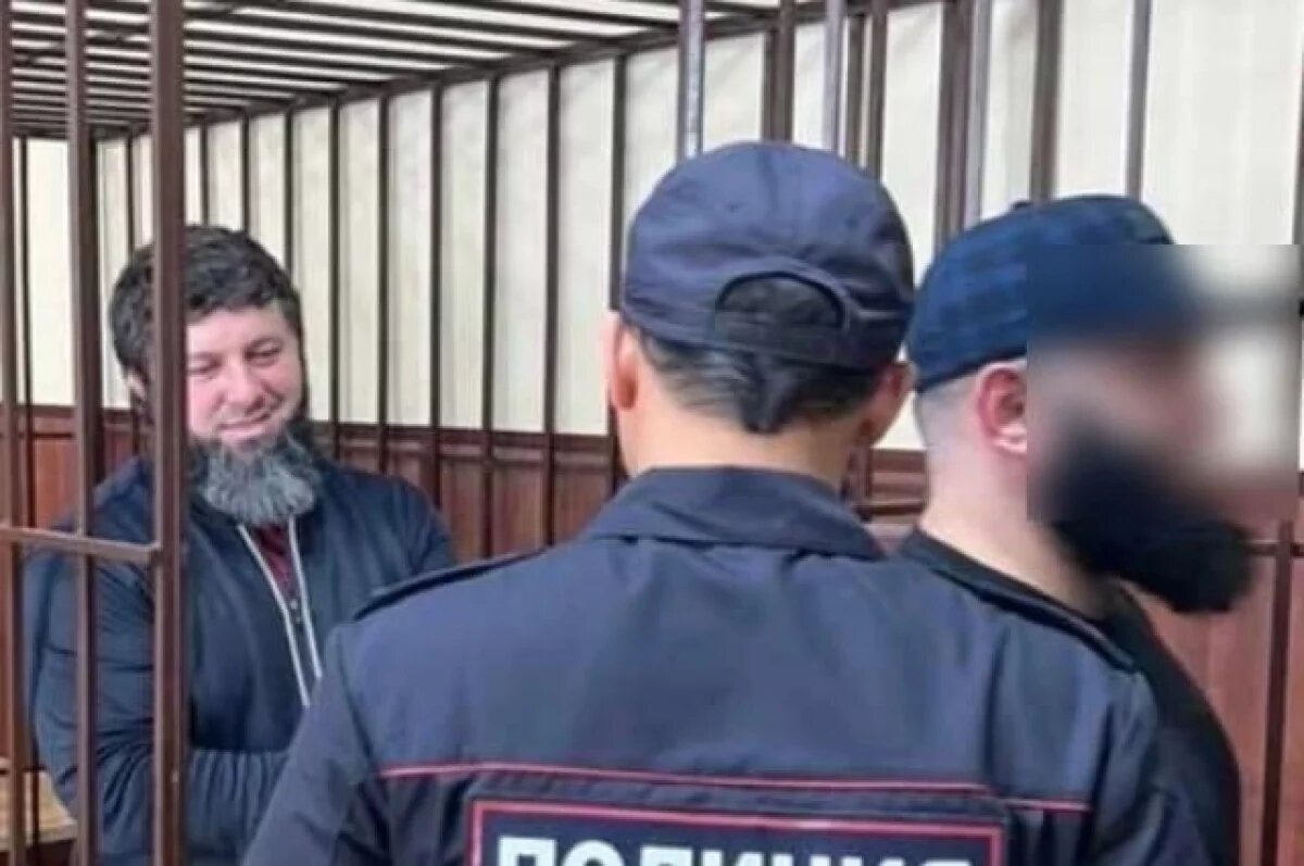 Гаджи Абдулмуталипов в зале суда.