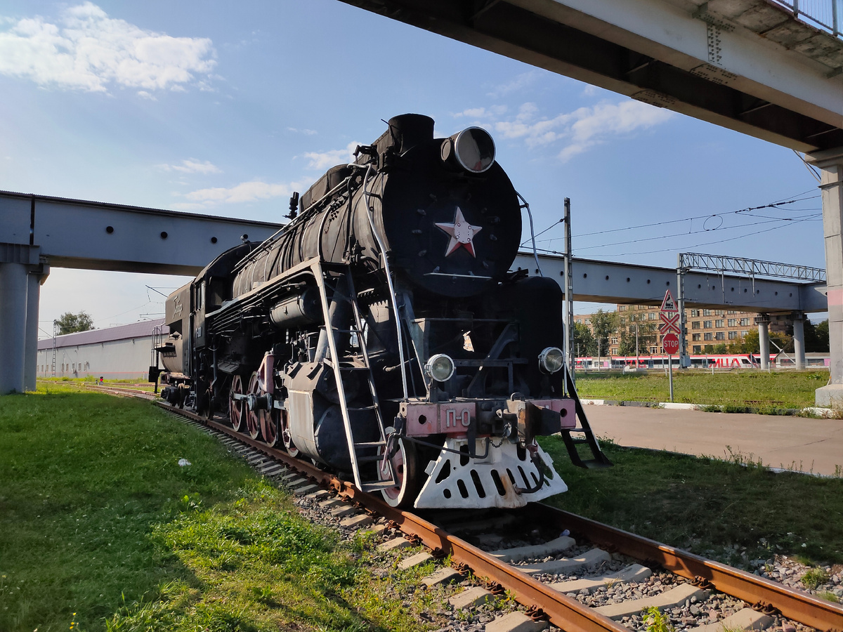 Паровоз П-0001