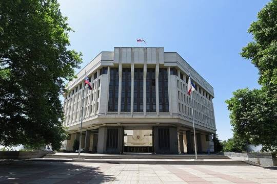    Перед употреблением долго охлаждали