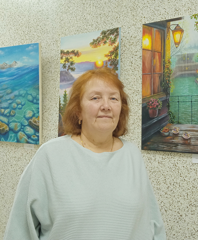 
Марина Попова: «Когда начала рисовать, окружающий мир стал ярче, часто замечаю что-то интересное там, на что раньше и внимания бы не обратила»