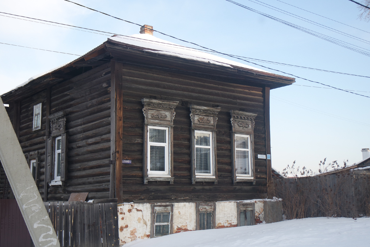 угол улиц Белинского и Чернышевского