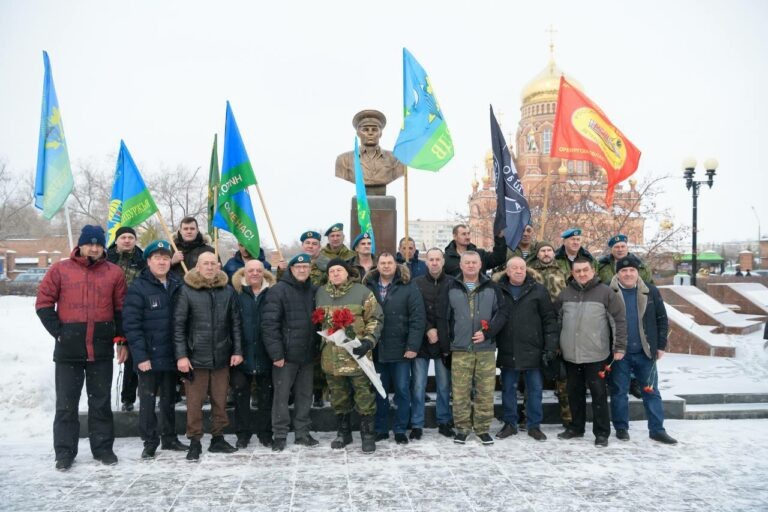    Денис Паслер: Имена павших бойцов навсегда останутся в памяти поколений Марина Шарт