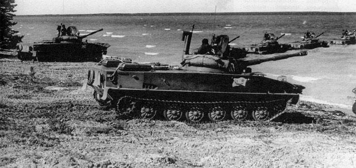 плавающий танк ПТ-76 М 