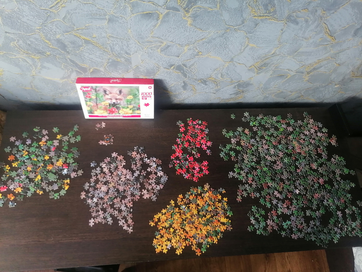 Самое скучное - разделить пазлы на группы