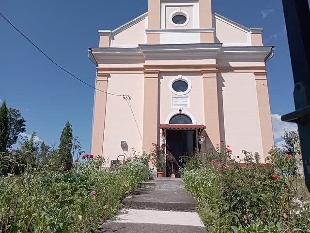 Церковь в ŞIEU SFÂNTU