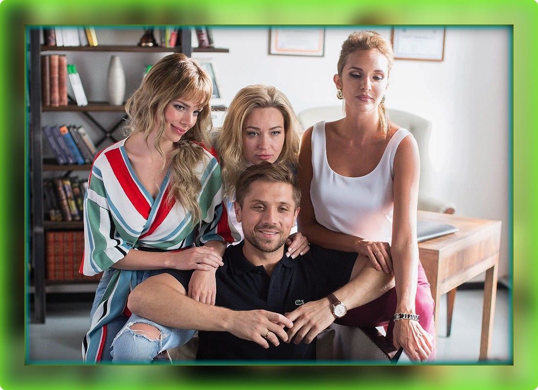 Кокетство женское не знает ни морали, ни границ, когда встречаем мы брутального мужчину! 