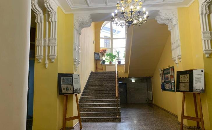    Юрий Еськов