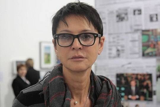    Ирина Хакамада прокомментировала вечеринку со своим участием, куда приехали силовики