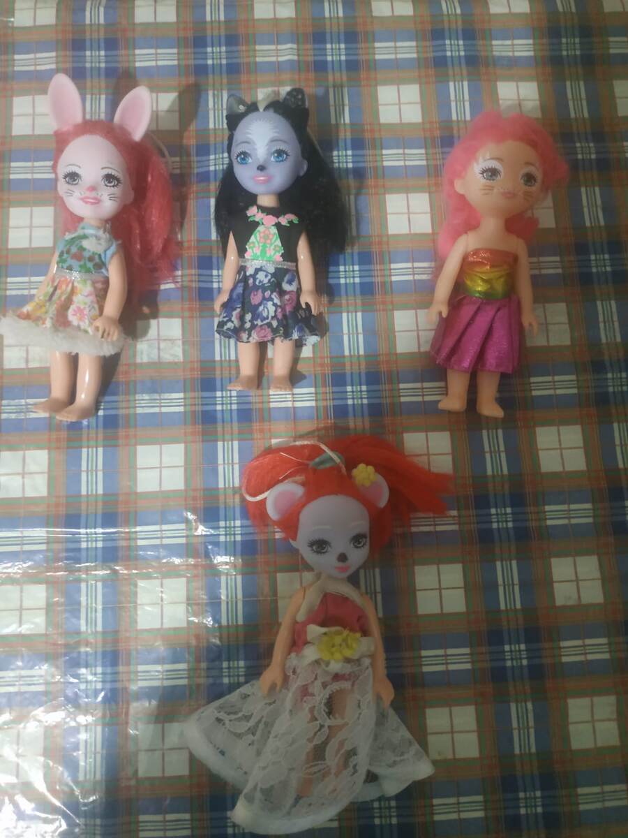 Улыбчивые купить ол и зверюшки . Платюшки ,прически .