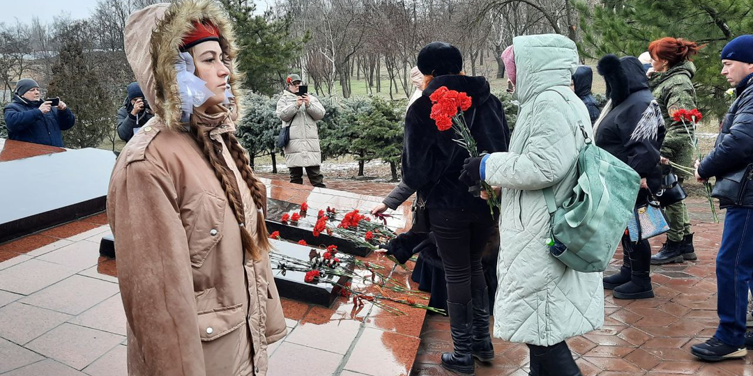 День памяти воинов- интернационалистов в Мариуполе