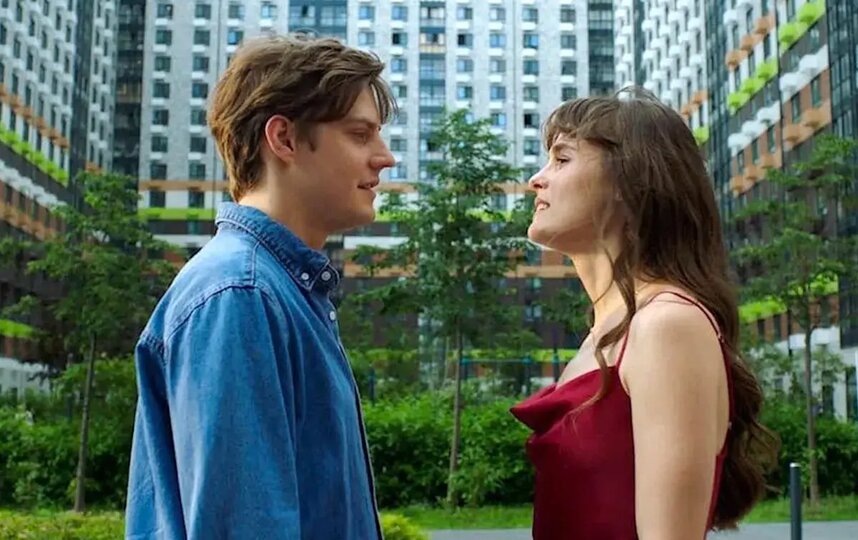    Любовь на фоне модной новостройки.Наше кино