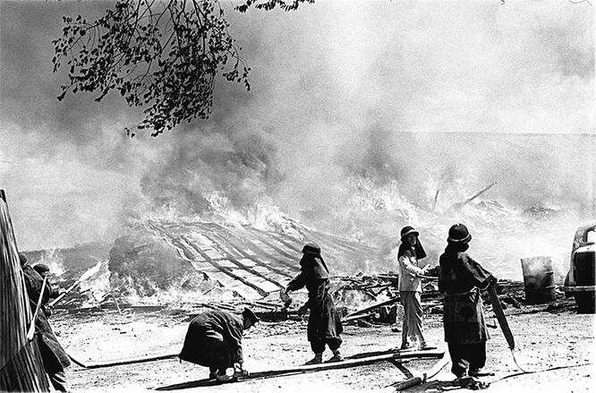    АНАТОЛИЙ ВАСИЛЬЕВ/ТАСС: Последствия американской воздушной бомбардировки в Пхеньяне. Корейская война, 1950 год