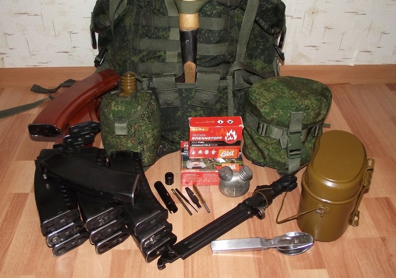 современный такой чемоданчик...