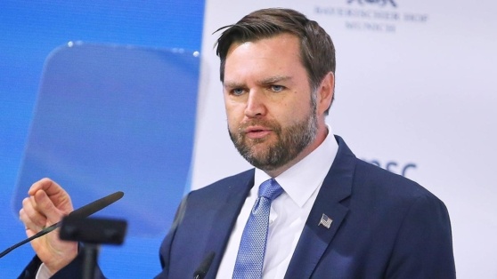    В Кремле приняли к сведению опровержение Вэнсом слов об отправке войск США на Украину Татьяна Сидорова