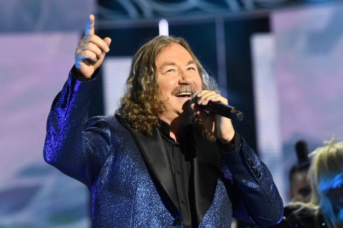    Николаев потребовал один миллион от продавцов сувениров «Выпьем за любовь»