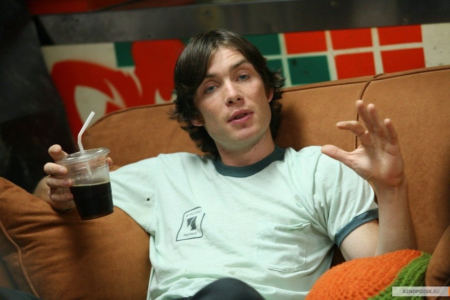 Пролистните изображение, чтобы увидеть следующий кадр из фильма «Насмотревшись детективов» (2007)