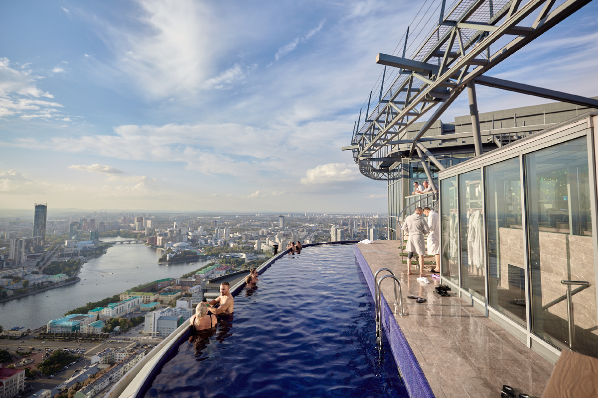 Это часть деловой конференции Bright Conf в Екатеринбурге в 2024 году. Это и есть Wellness в деловом туризме.