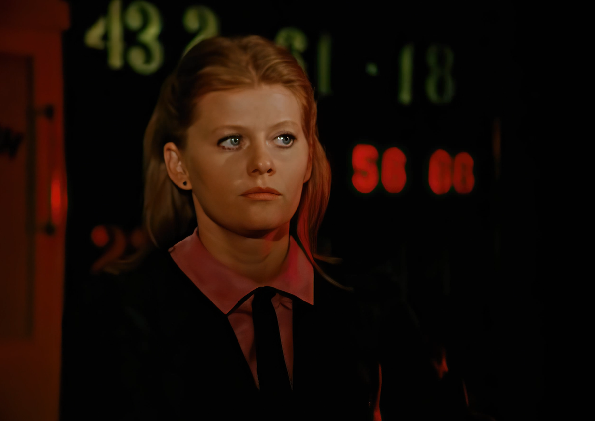 Кадр из фильма "Карнавал" (1981), соцсети