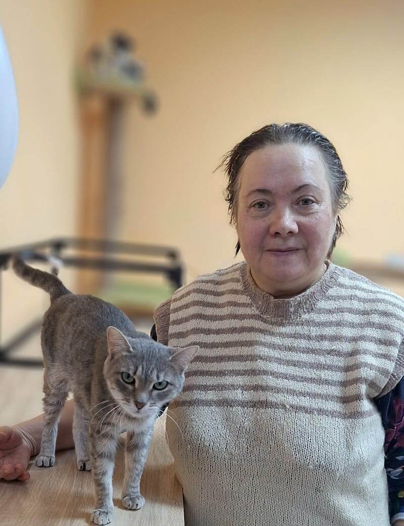 Кира и Лариса.