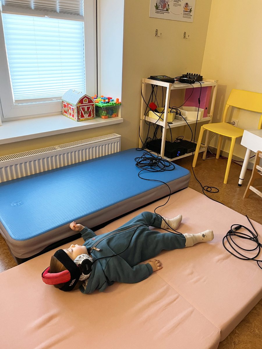 Можно ли делать терапию по Томатису во время сна