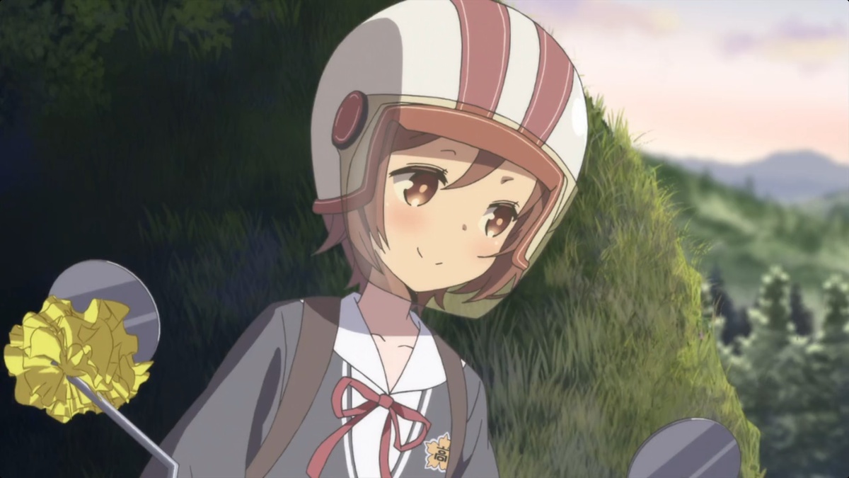 Теперь всё приготовлено и пора ехать. Путь до школы неблизкий и скутер здорово выручал девушку. По серпантину и в горку на обратной дороге вещь просто незаменимая.