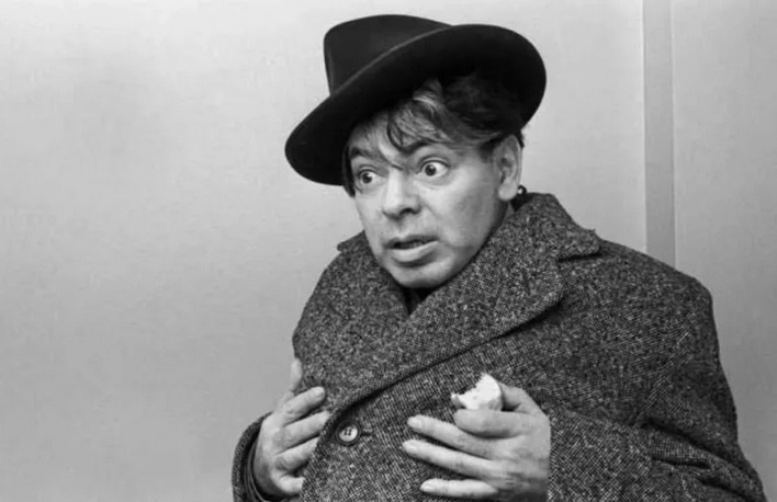 Аркадий Исаакович Райкин. Источник фото: https://monlib.ru/kak-arkadij-rajkin-popolnil-russkij-yazyk/