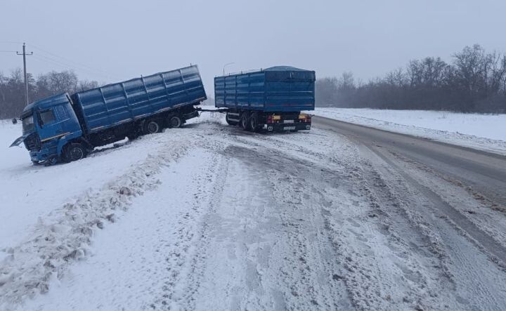 Два человека погибли в ДТП в Ростовской области