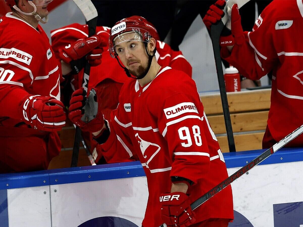    Нападающий московского "Спартака" Александр Беляев© Фото : Пресс-служба КХЛ