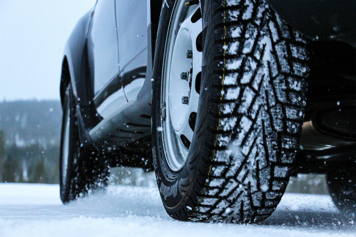Воздух сжимается из-за холода. /Фото: blacktyres.ru.