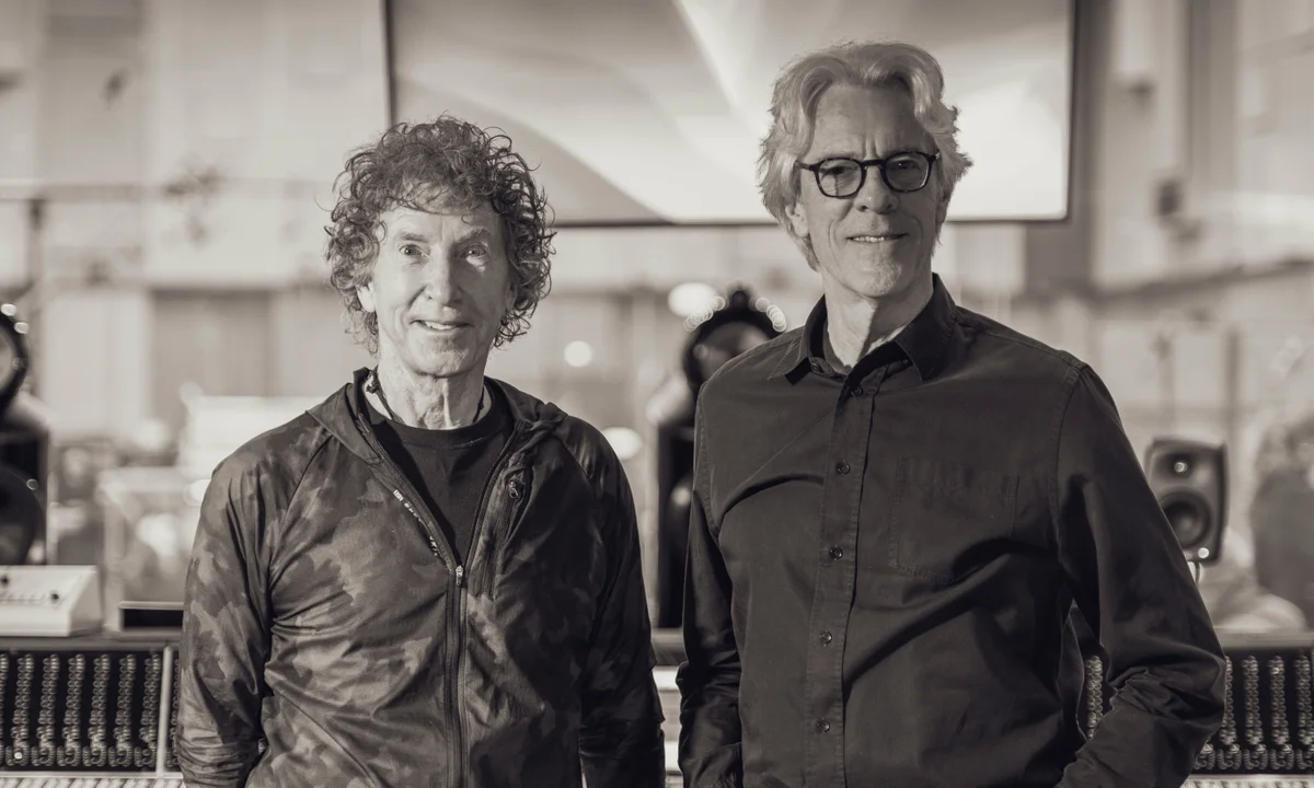 Стюарт Коупленд и Мартин Стюарт, в композиции которых звуки природы сочетаются с традиционными инструментами. Фото: Арчи Бруксбэнк