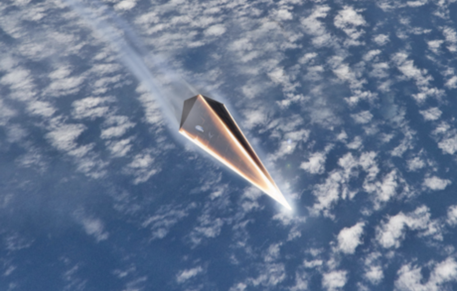 Что рухнуло в озеро? (Фото: static.life.ru).