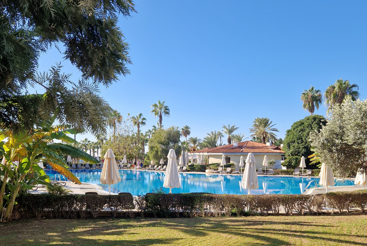 Отель BELLIS DELUXE HOTEL 5*