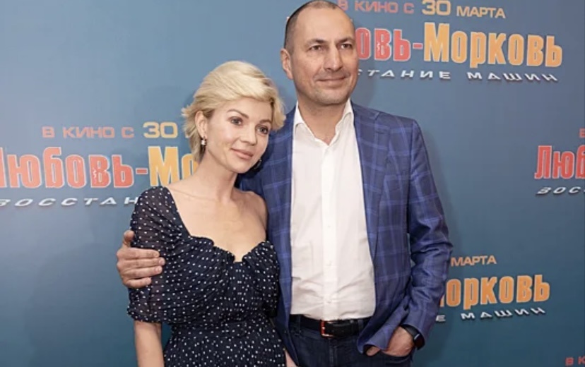 Елена Николаевна с мужем Игоря Вдониным 