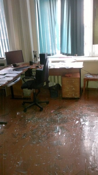 кабинет информатики в первые минуты после падения метеорита