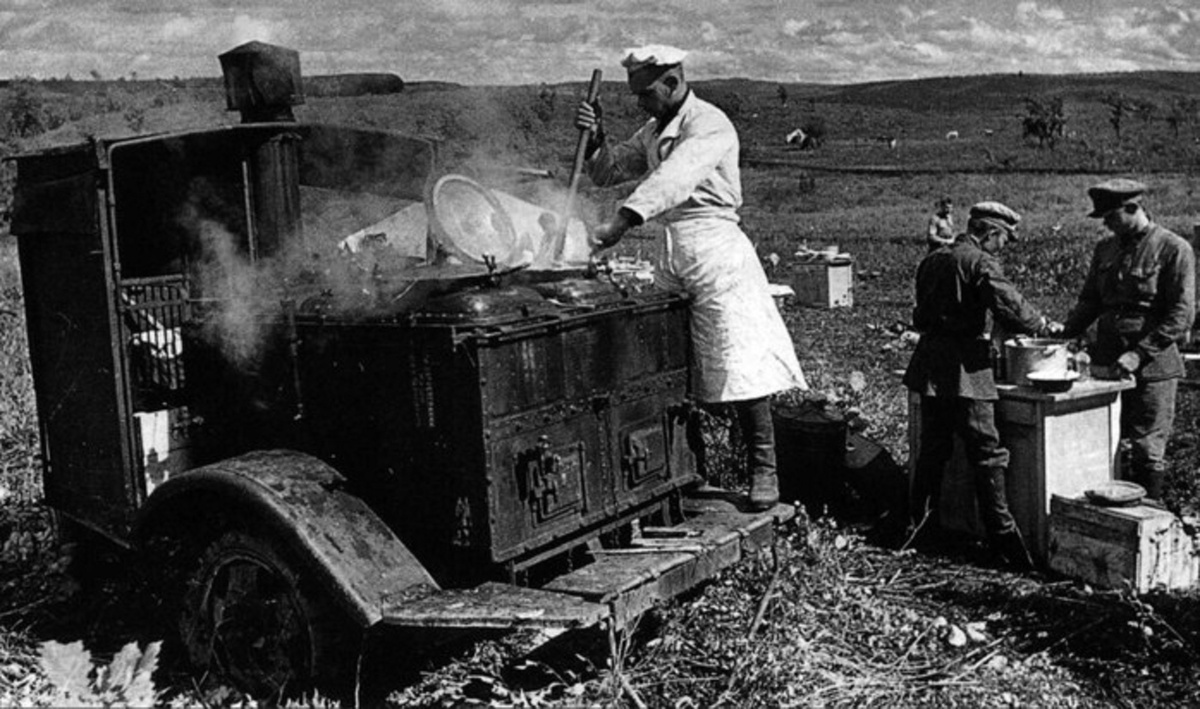 Полевая кухня РИА.