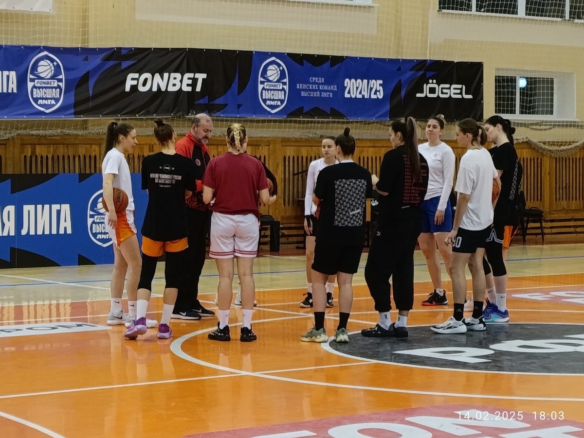 На вечерней тренировке пензенской «Юности» в Чебоксарах в минувшую пятницу