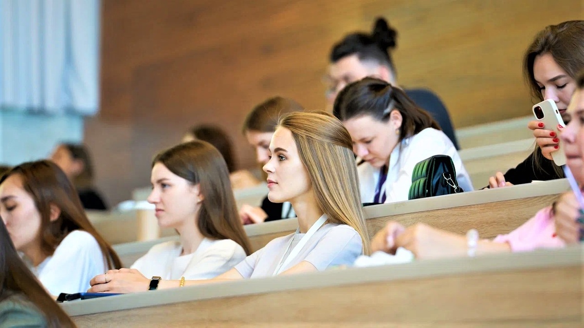    В Югре планируется открытие образовательного кластера «ЮграПедагогика»