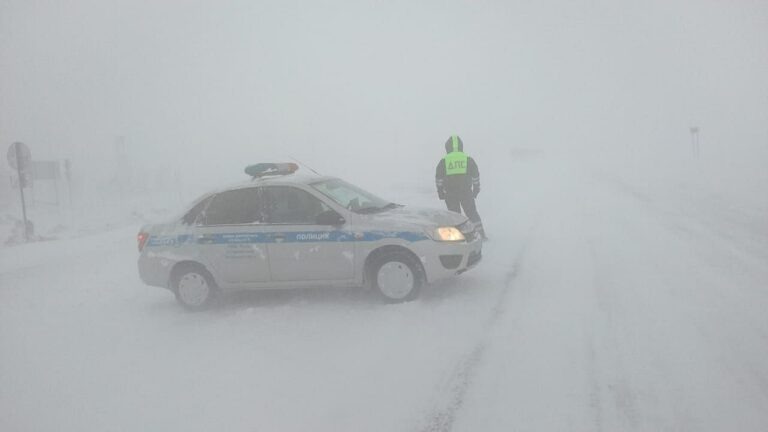    Из-за сильной метели закрыт участок трассы от Абдулино до Шарлыка Белов Михаил Александрович