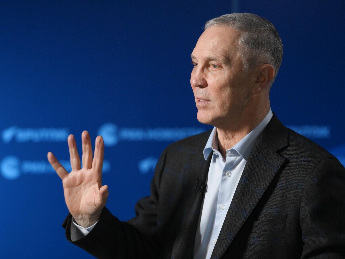    Губернатор Херсонской области Владимир Сальдо во время интервью агентству РИА Новости© РИА Новости / Григорий Сысоев