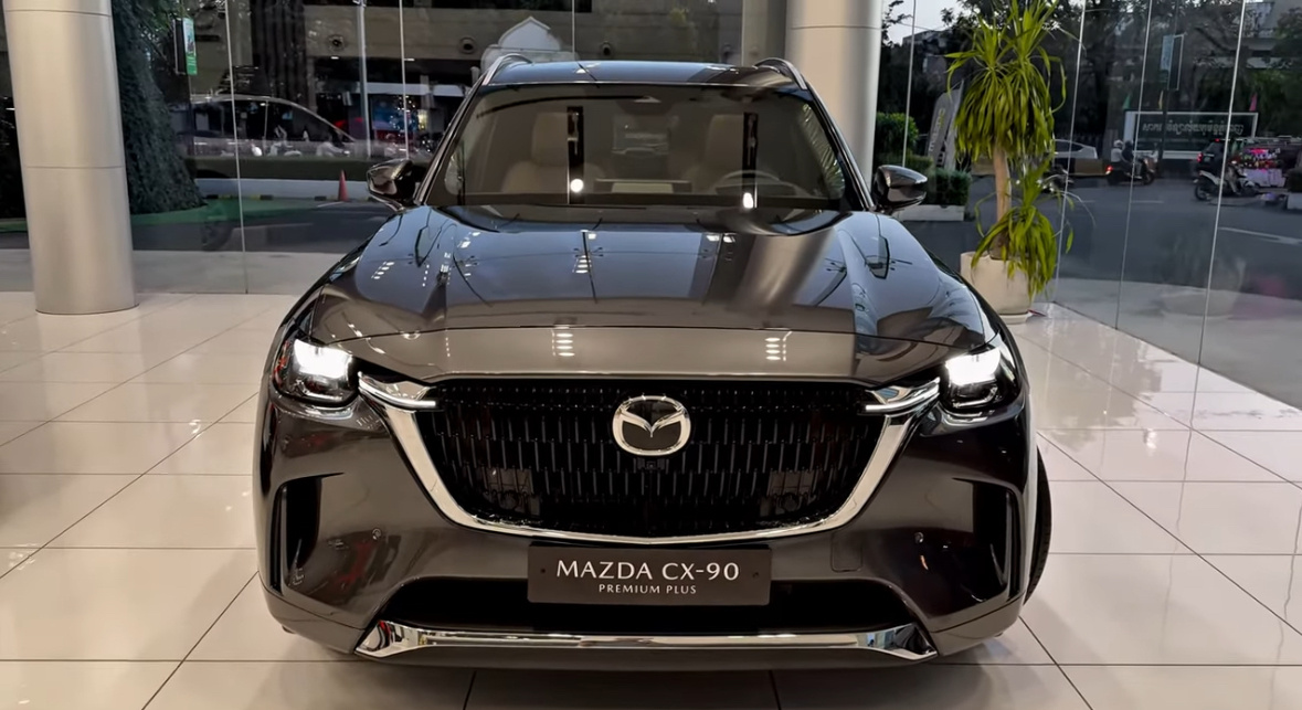 Mazda CX-90 Premium Plus 2025