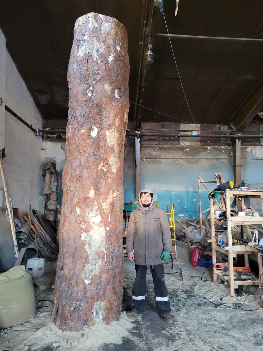 Подпись придумайте сами 