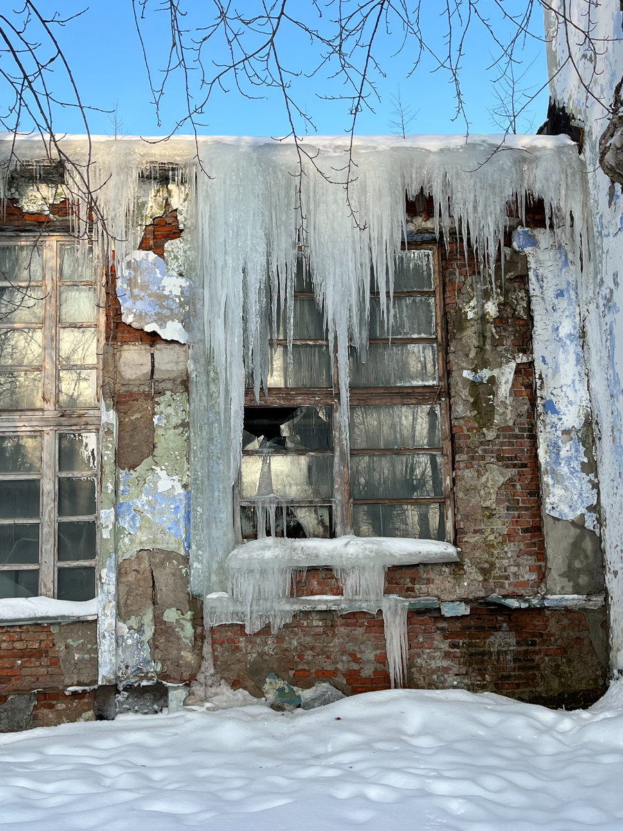 2. San Ant: зима-2025 в Перми. Пермские сосульки. 