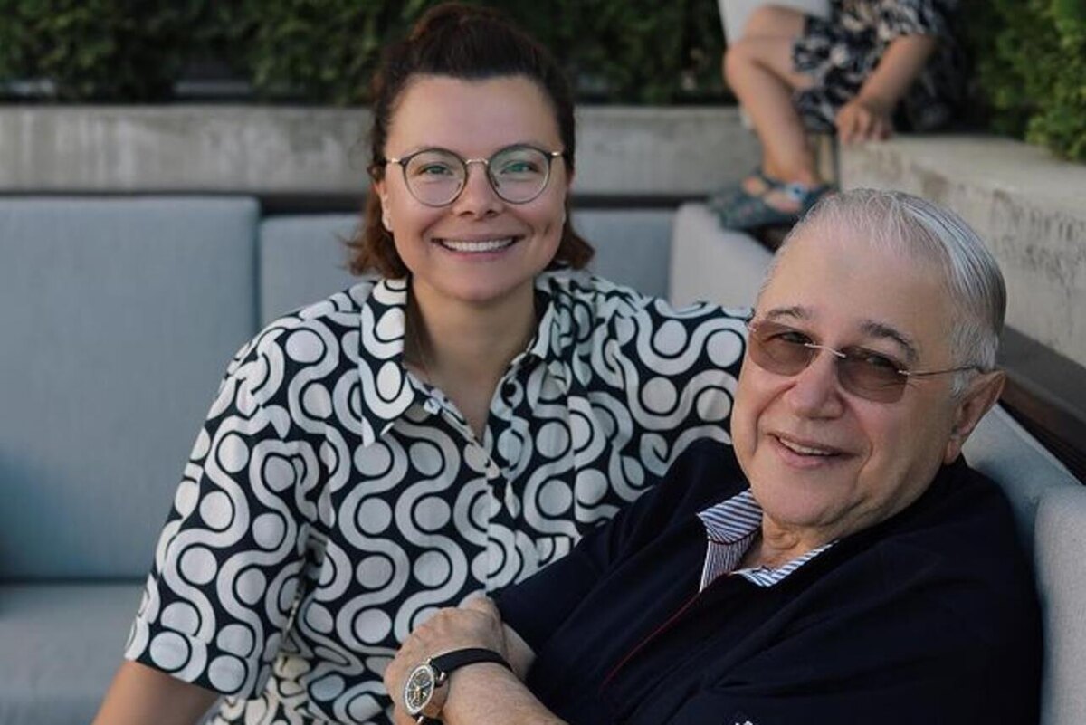    Татьяна Брухунова и Евгений Петросян Социальные сети