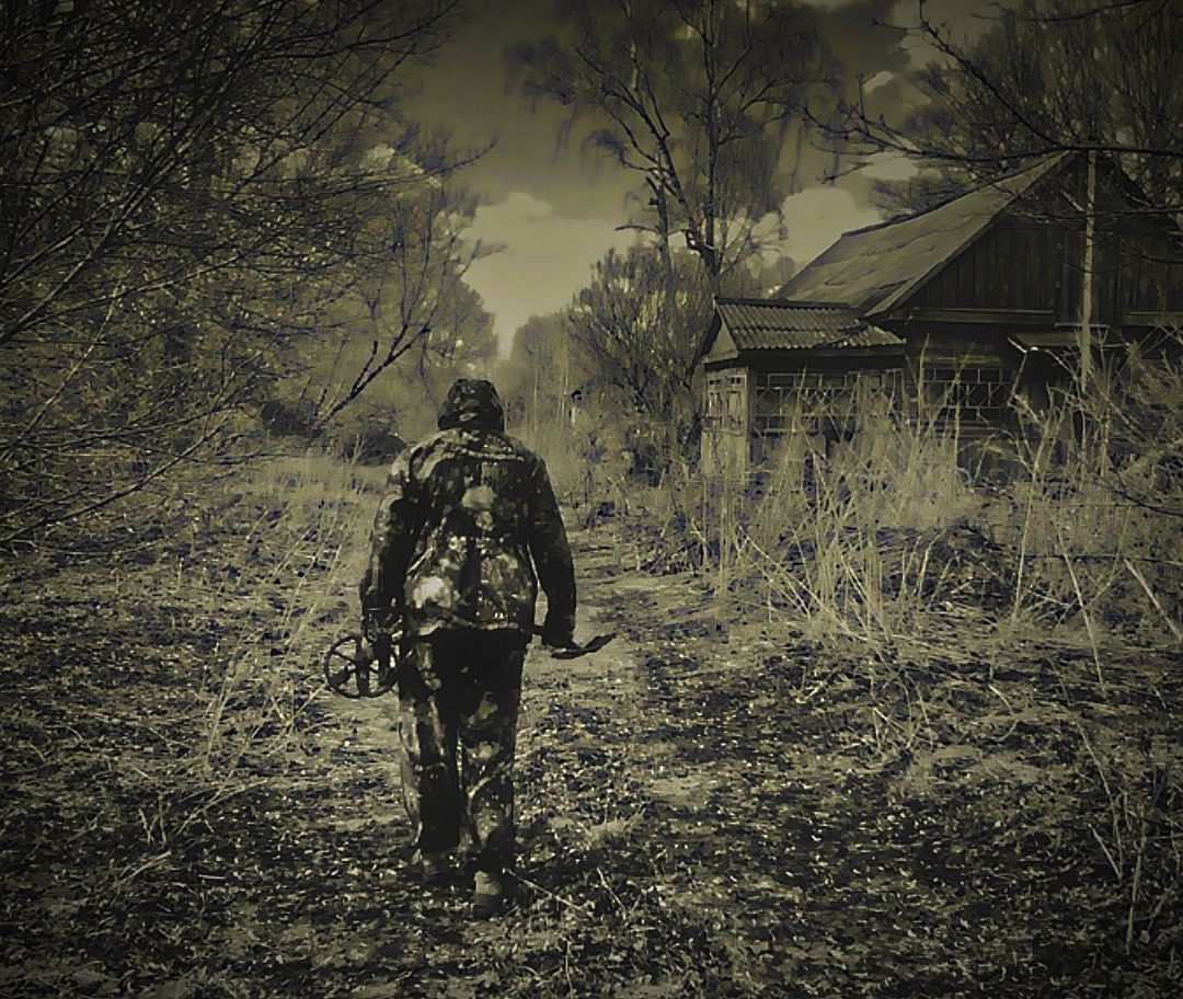 Заброшенная временем деревенька.