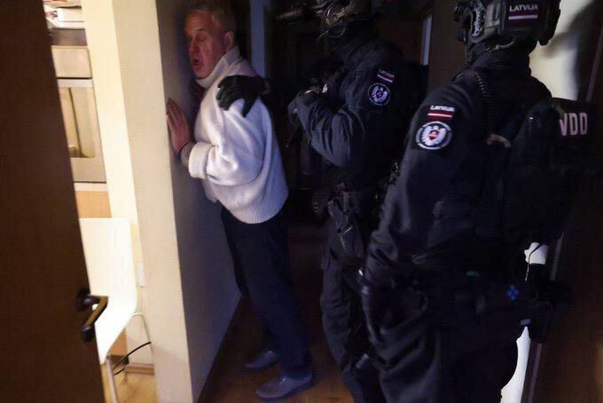 Момент задержания Александра Гапоненко спецназом СГБ © пресс-служба СГБ