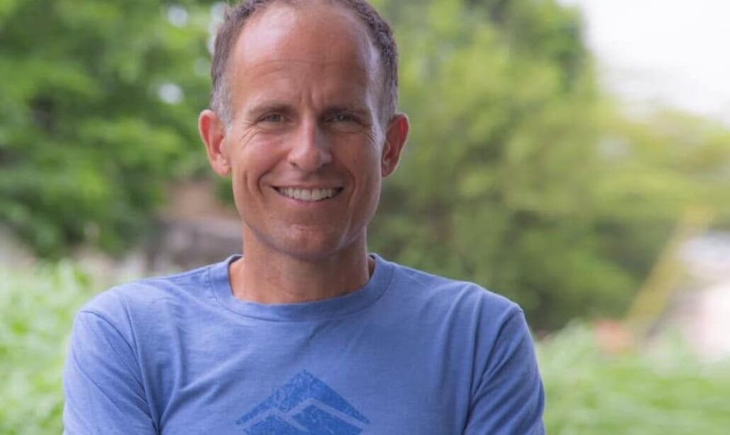    Ультрамарафонец Харви Льюис пробежал более 700 км почти непрерывно. Источник: Vegetarian.ru